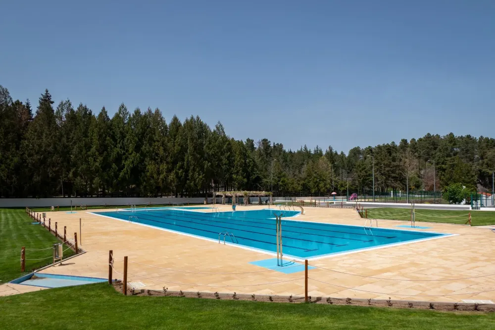 Bassin piscine à Nérac